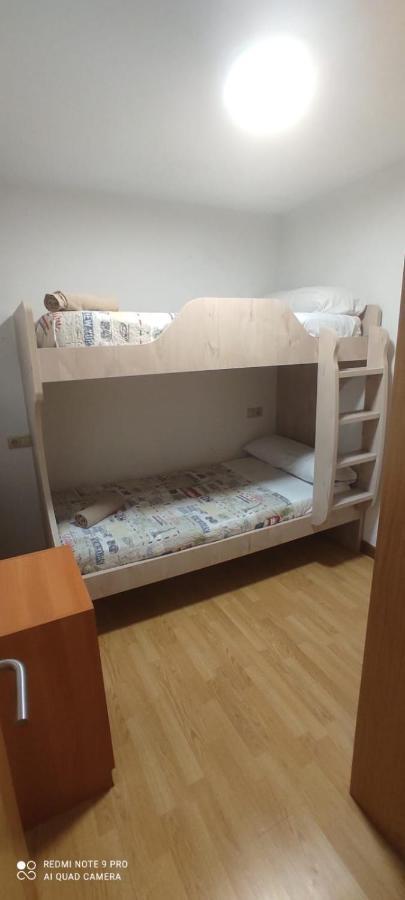 Tin Apt Apartamento Lugo Habitación foto